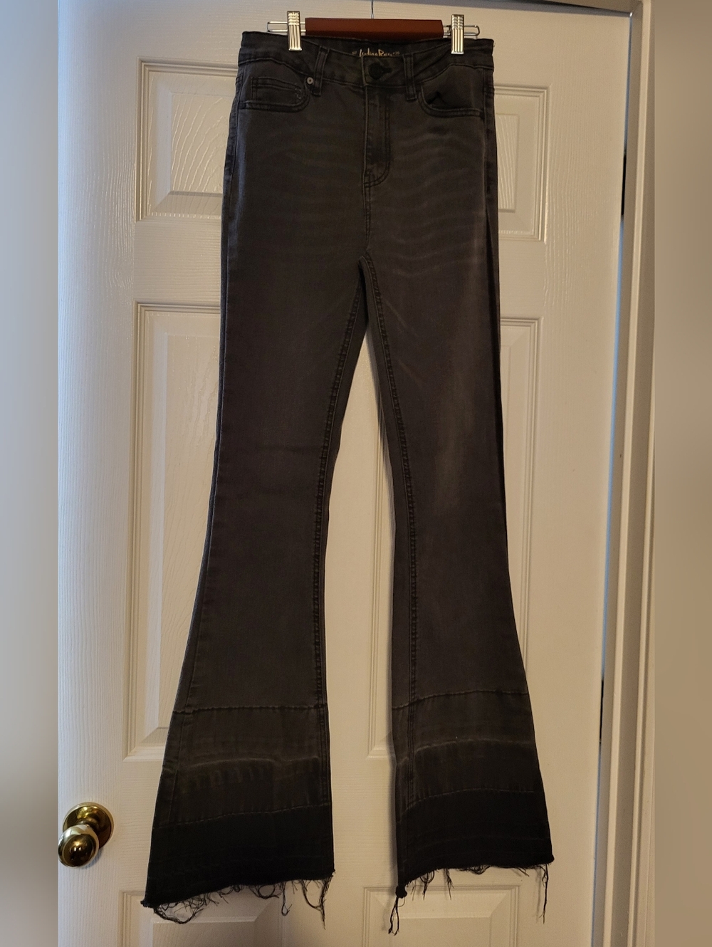 Indigo Rein Bkackish Gray Denim Jeans